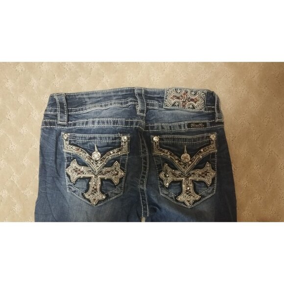 Miss Me Jeans Women's 27x28 (altered) Boot Cut Bling Cross Pocket Dark Wash - Picture 2 of 4